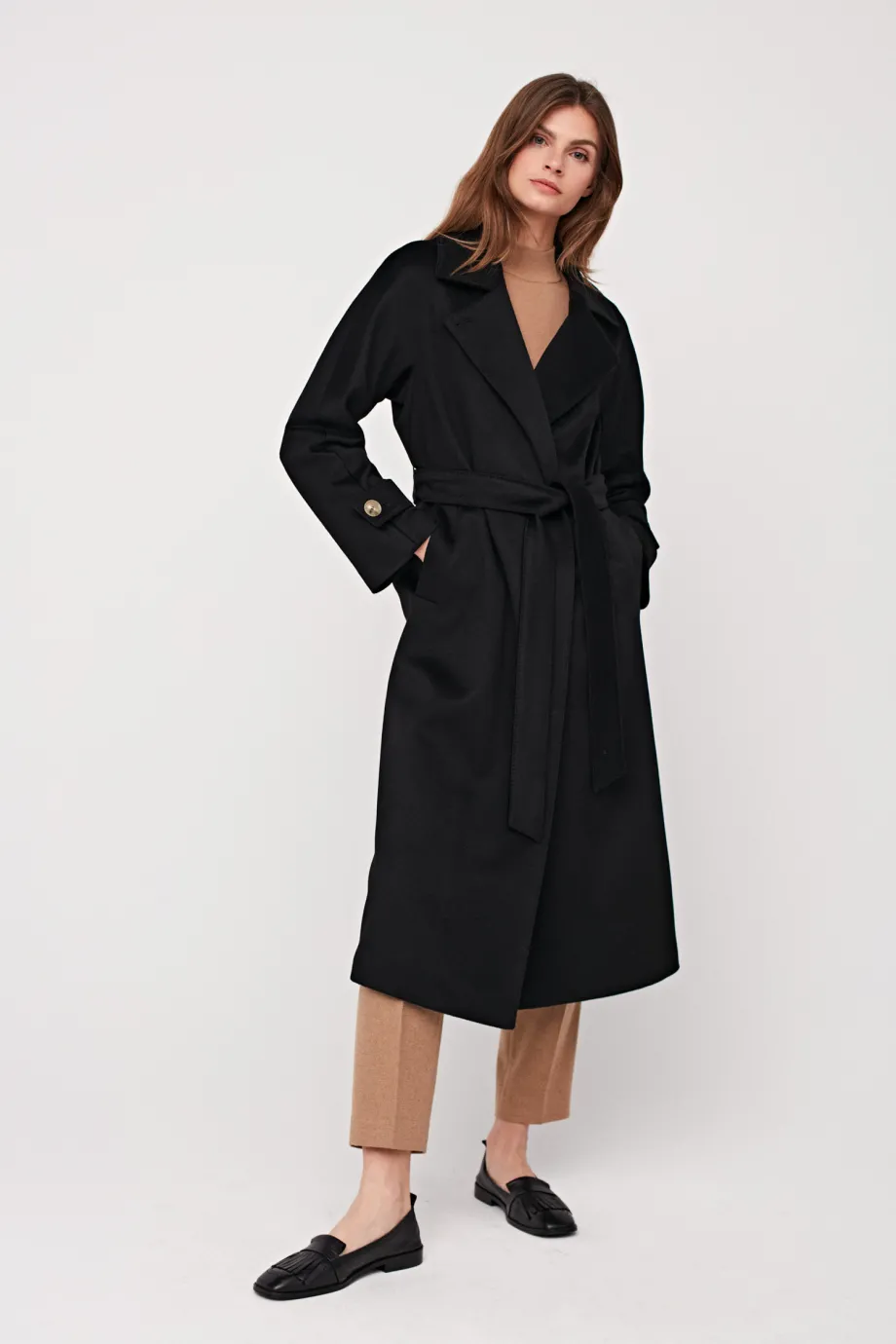 czarny-plaszcz-z-kaszmiru-luxury-line.jpg