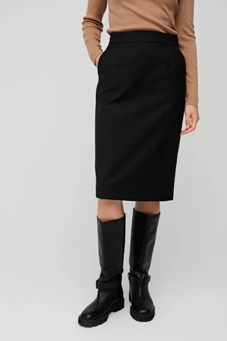 Černá sukně Karin k obleku z panenské vlny