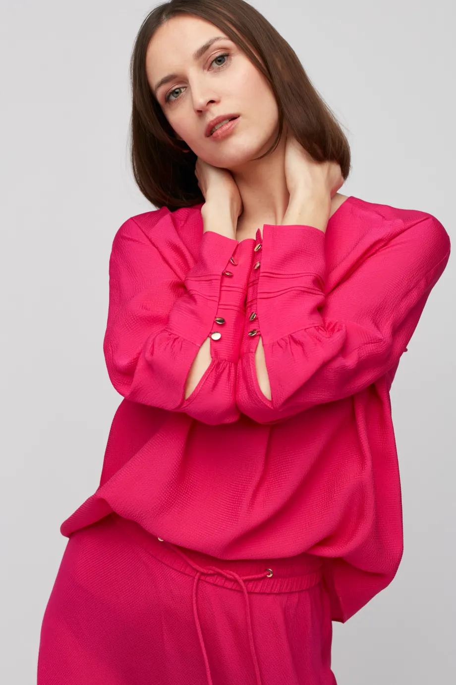 Halenka s manžetami Halenka s manžetami