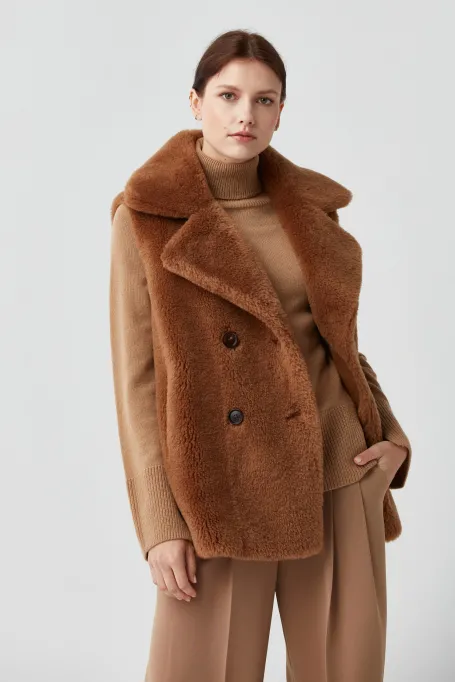 Dvojřadá vesta z vlny teddy bear