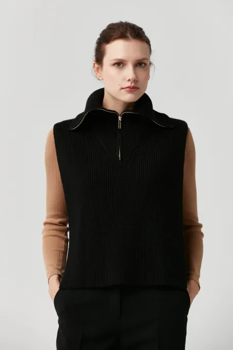 Černá vesta z merino vlny