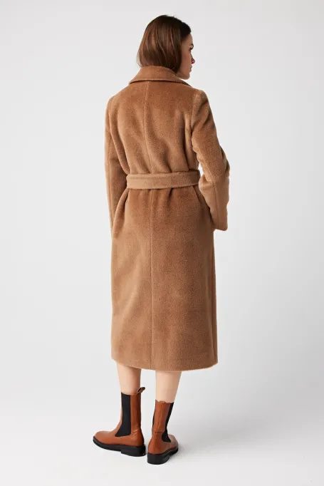 Kabát s páskem z vlny suri alpaky
