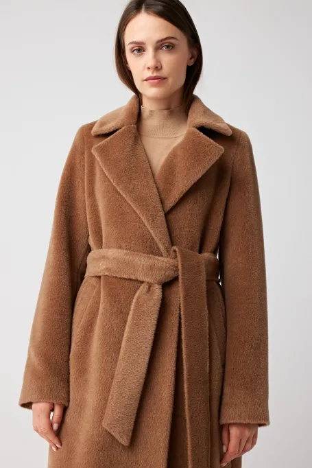 Kabát s páskem z vlny suri alpaky