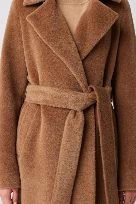 Kabát s páskem z vlny suri alpaky