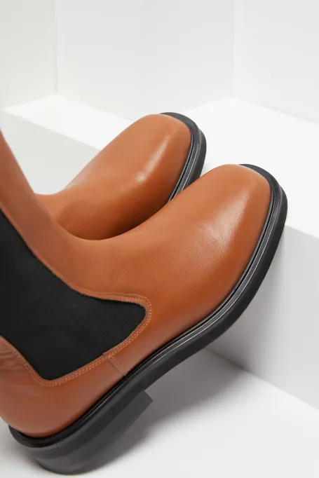 Kožené chelsea boots