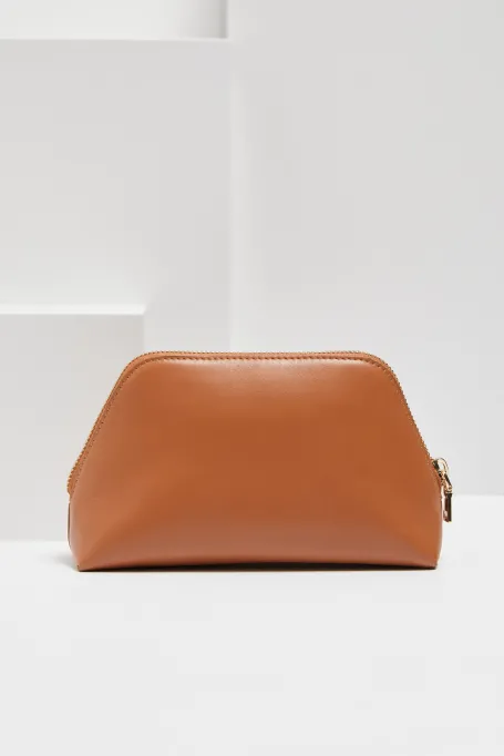 Kožená camelová kosmetická taštička