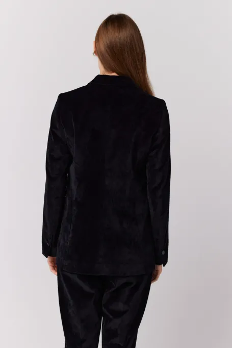 Černé sametové dvouřadé sako