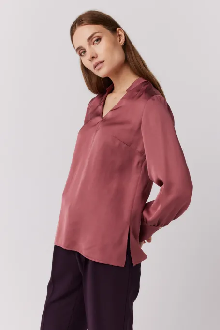 Halenka s knoflíky na manžetách