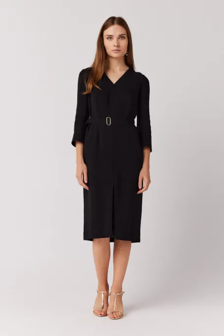 Černé šaty s páskem