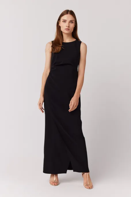 Černé maxi šaty