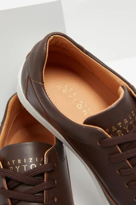 Hnědé kožené tenisky