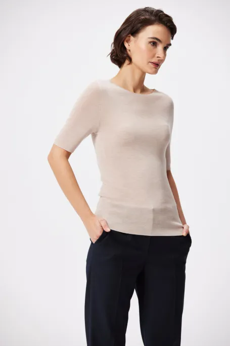 Bezešvá halenka s krátkým rukávem z merino vlny