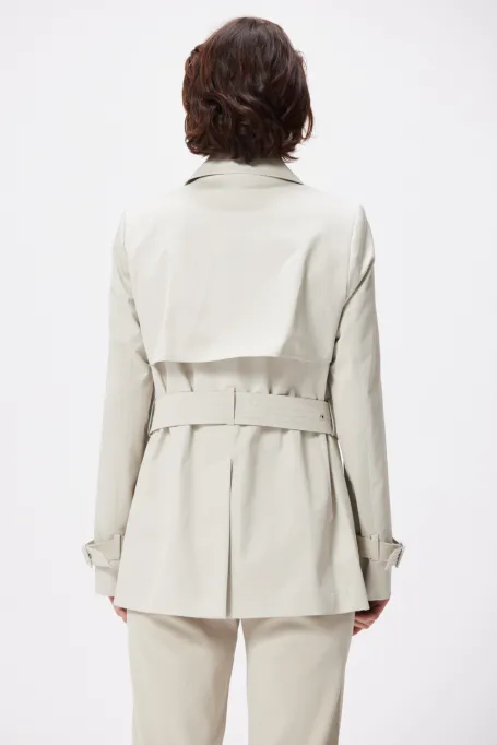 Krátký trenčkot s páskem