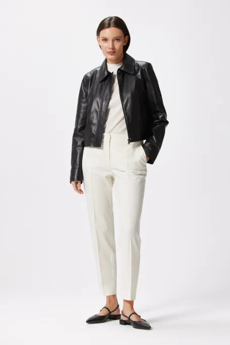 Černá kožená bunda