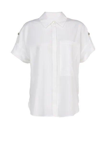 Bílá košile s krátkým rukávem