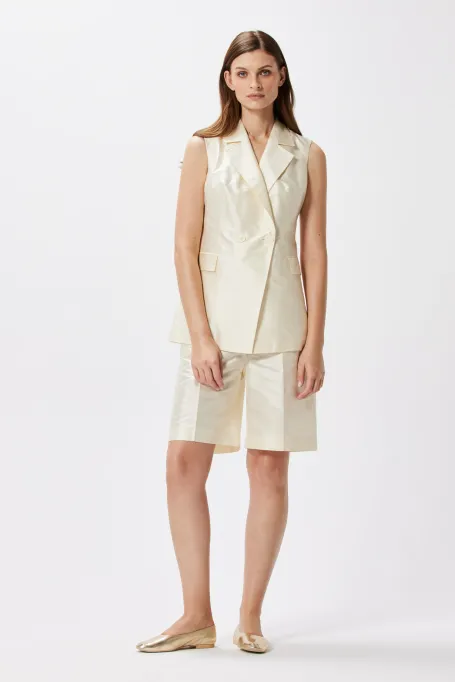 Hedvábná vesta k obleku