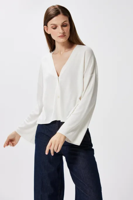 Krátký bílý kardigan s hedvábím