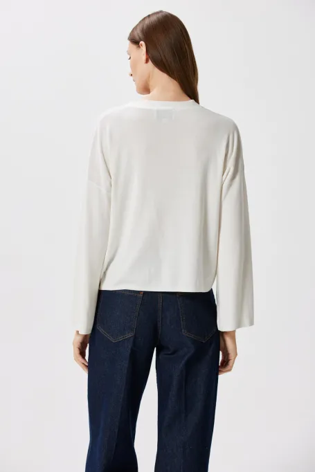 Krátký bílý kardigan s hedvábím