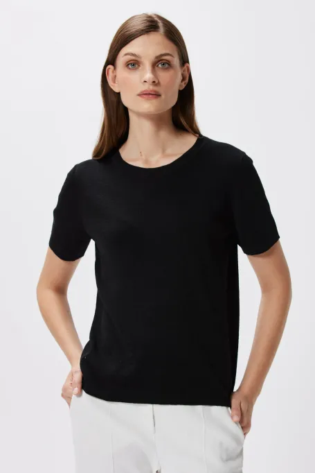 Černá blůza s lnem a hedvábím