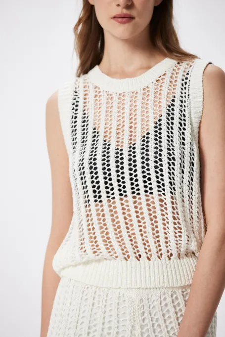 Ażurový top