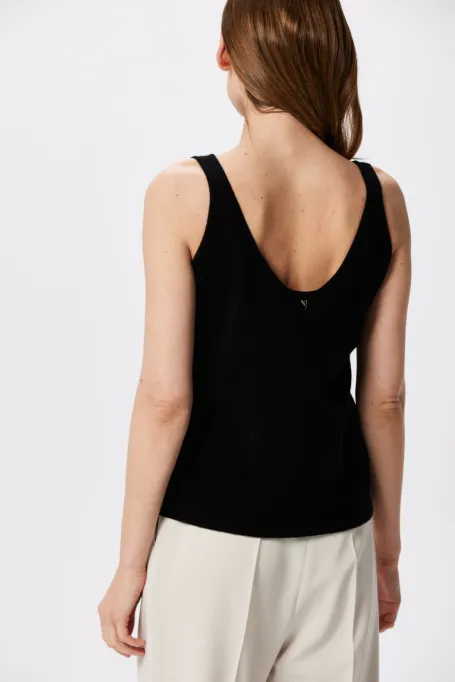 Černý top s kašmírem a merino vlnou