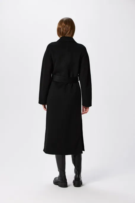Černý kabát z kašmíru doubleface