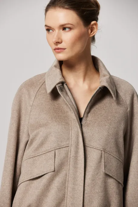 Krátká vlněná bunda