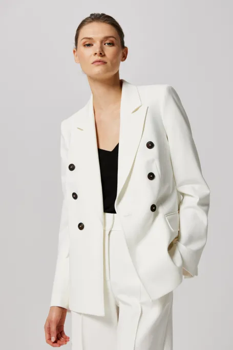 Bílý sako k obleku
