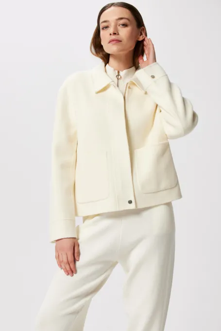 Bílá krátká doubleface bunda