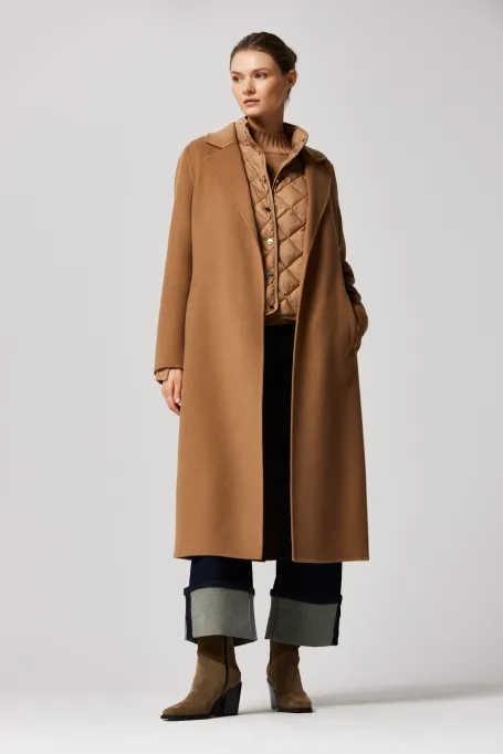 Péřová prošívaná vesta