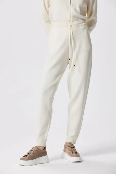 Krémové kalhoty z merino vlny