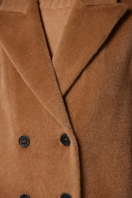 Camel dvouřadý kabát se suri alpaka