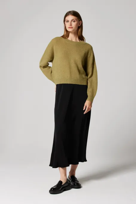 Zelený svetr z mixu alpakové vlny