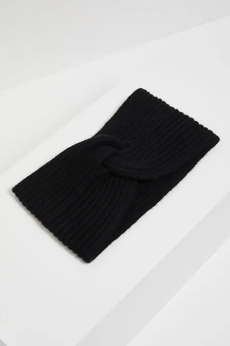 Černý široký pásek s kašmírem