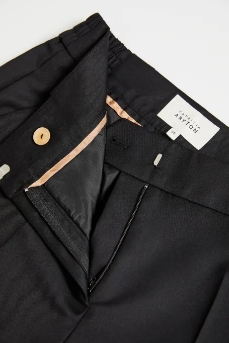 Černé vlněné kalhoty ke kostýmu