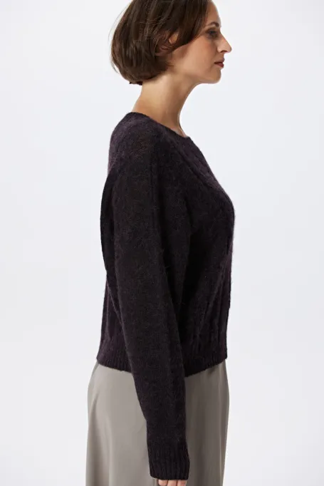 Hnědý svetr z alpakové vlny