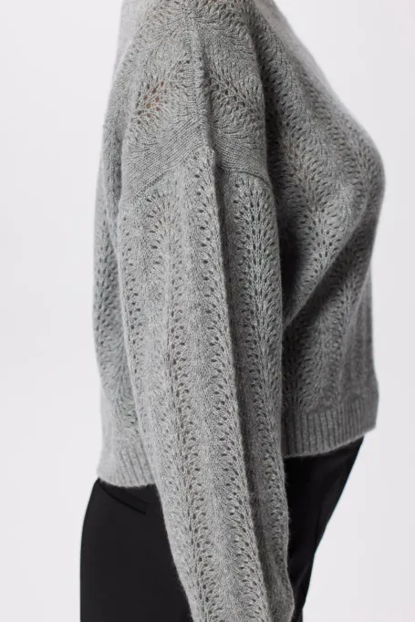 Šedý vlněný svetr s kašmírem