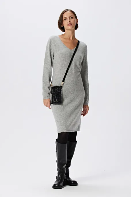 Šedé kašmírové šaty