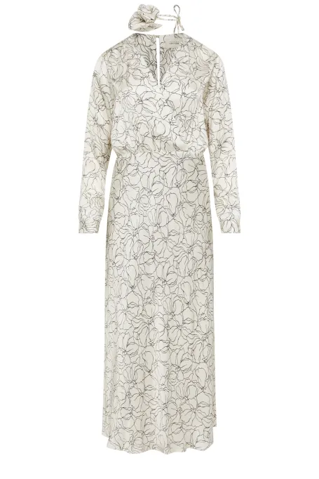 Bílé šaty s lineárním vzorem