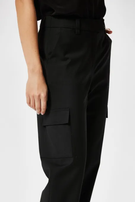 Černé cargo kalhoty s vlnou
