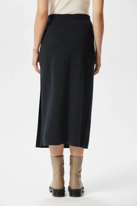 Šedá midi sukně ze merino vlny