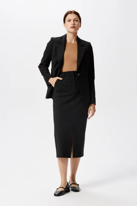 Černá sukně s vlnou