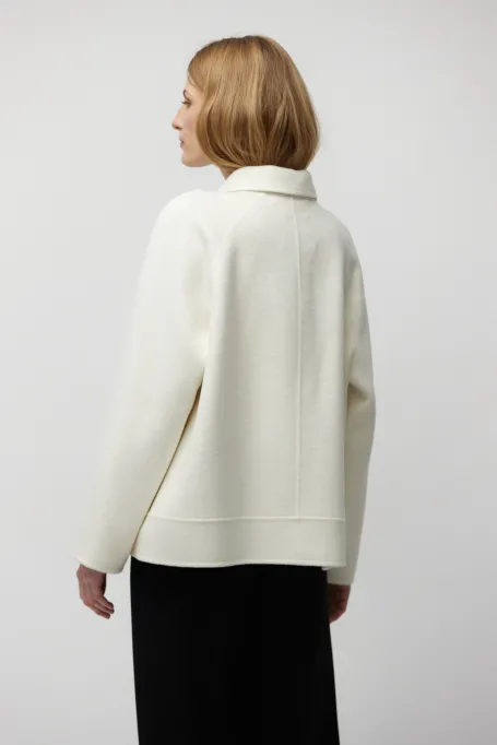 Bílá bunda se silk doubleface