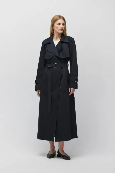 Černý bavlněný trenčkot s páskem