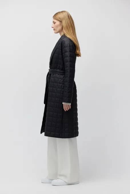 Černá prošívaná bunda s vycpávkou z velbloudí vlny