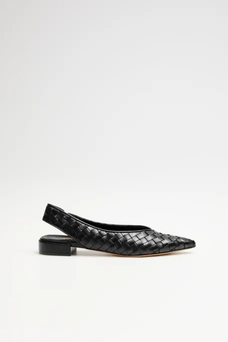 Černé slingback boty z pletené kůže