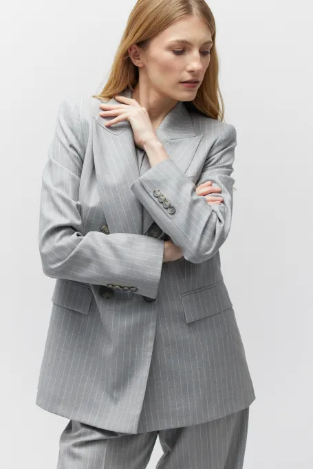 Šedý vlněný blazer v tenisovém stylu