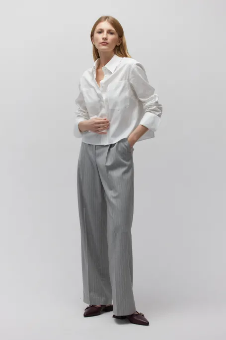 Bílá bavlněná košilová blůza