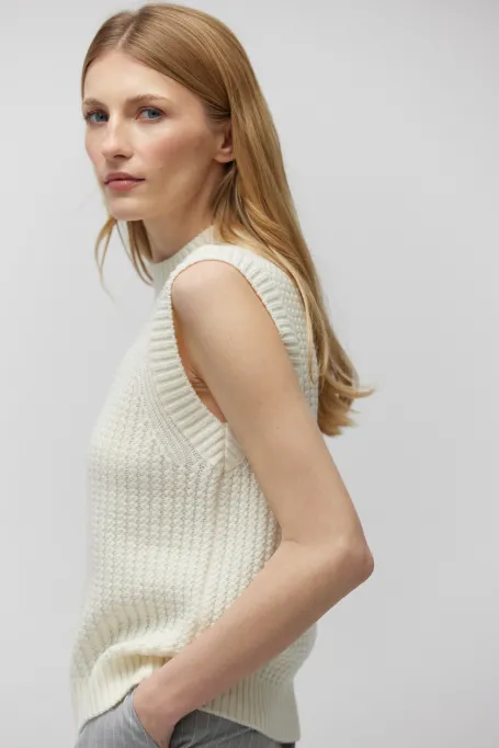 Hedvábná bezrukávová blůzka z merino vlny