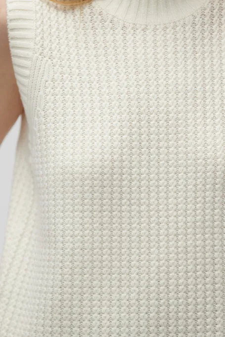 Hedvábná bezrukávová blůzka z merino vlny